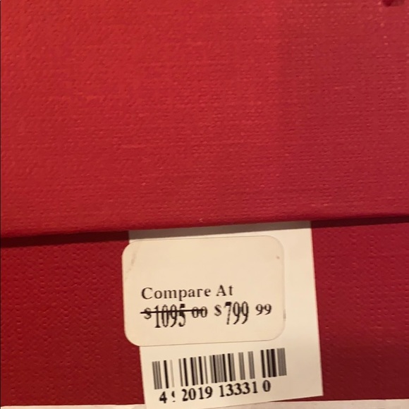 Shoes - Picture 5 of 5